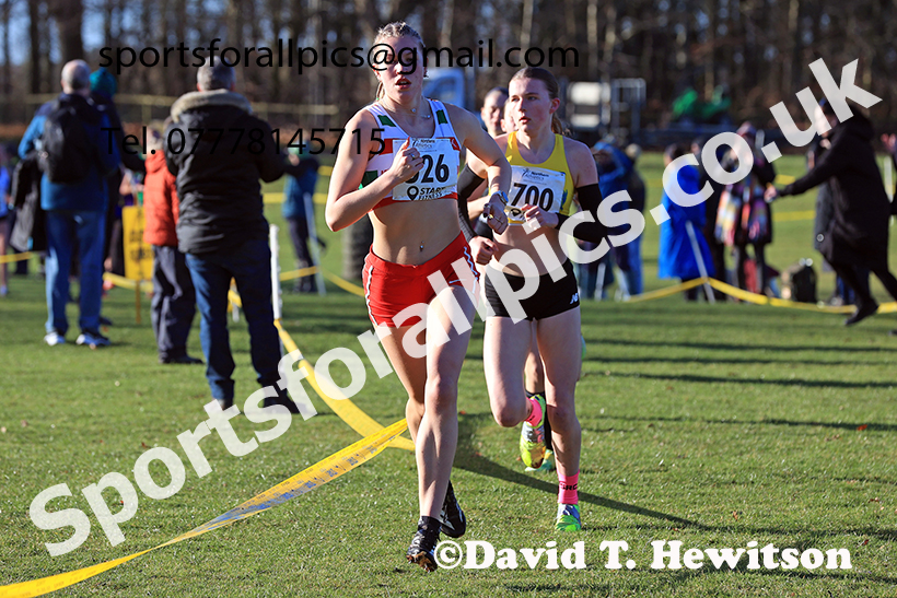 Womens under-17s 2025 Northern Cross Country Champs, Tatton Park, Knutsford, Cheshire. Photo: David T. Hewitson/Sports for All Pics